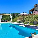 Casale Dei Gelsomini 8, Emma