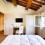Casale Dei Gelsomini 8, Emma * Todi