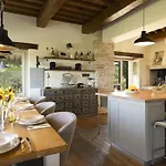 Casale Dei Gelsomini 8, Emma