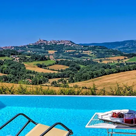 Casale Dei Gelsomini 8, Emma فيلة تودي