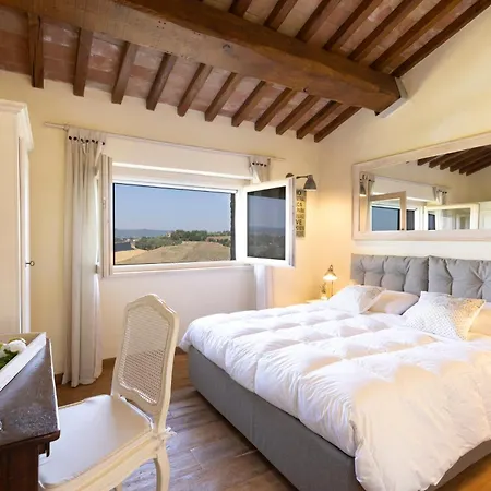 Casale Dei Gelsomini 8, Emma