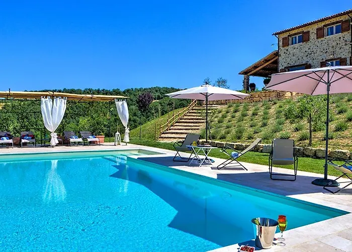 Casale Dei Gelsomini 8, Emma