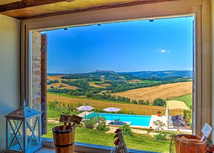 Casale Dei Gelsomini 8, Emma