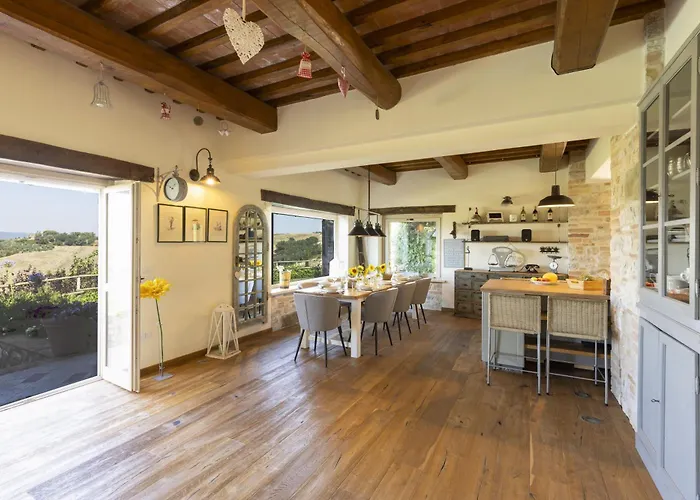 Villa Casale Dei Gelsomini 8, Emma