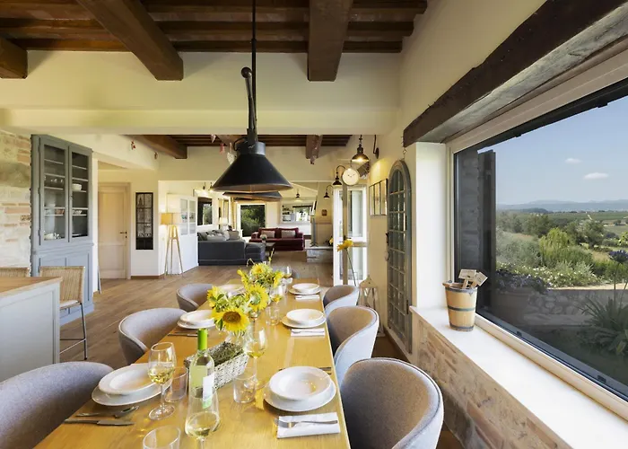 Casale Dei Gelsomini 8, Emma Villa Todi